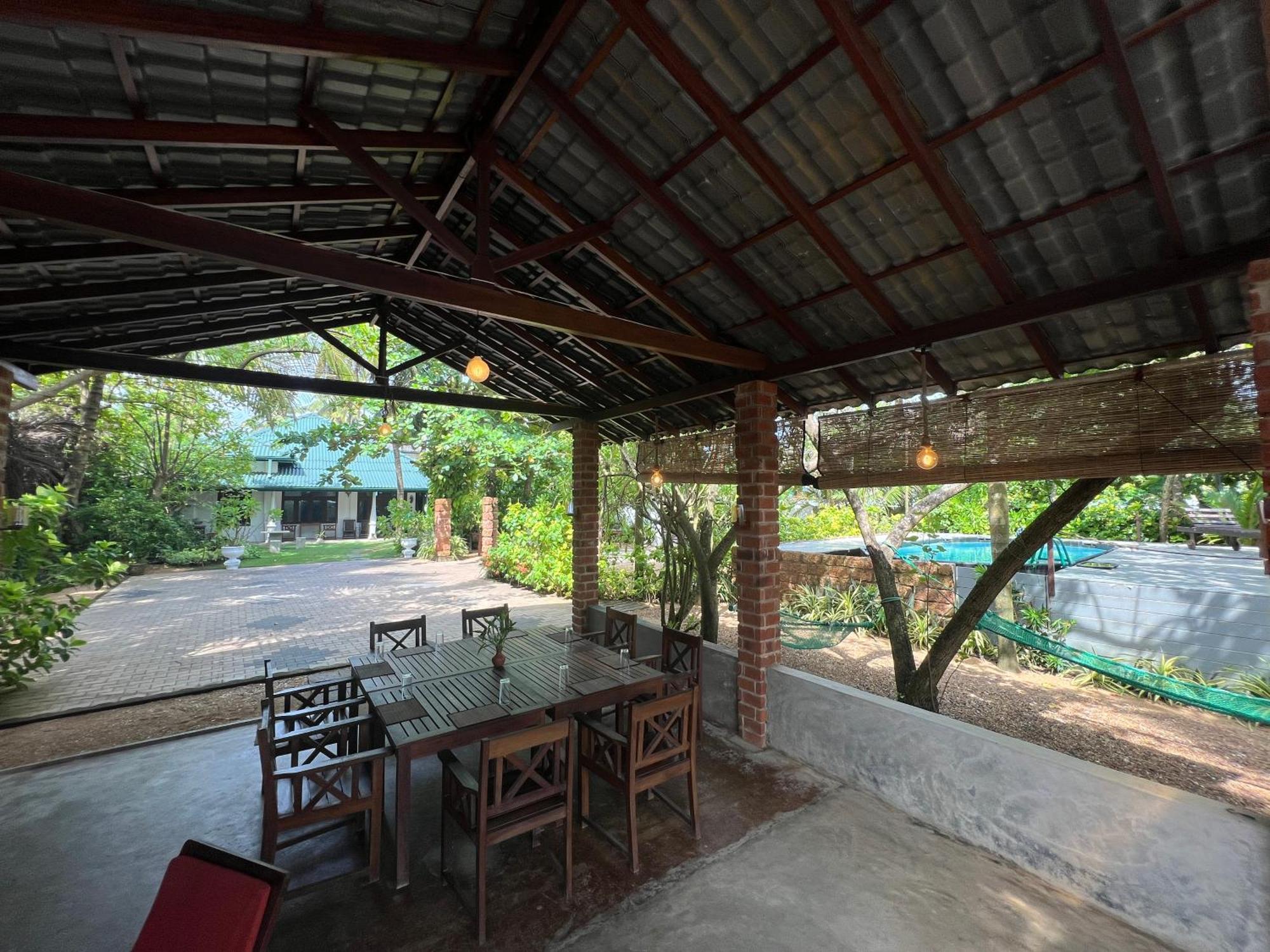 Lohas Beach Resort Villa Kalutara Luaran gambar